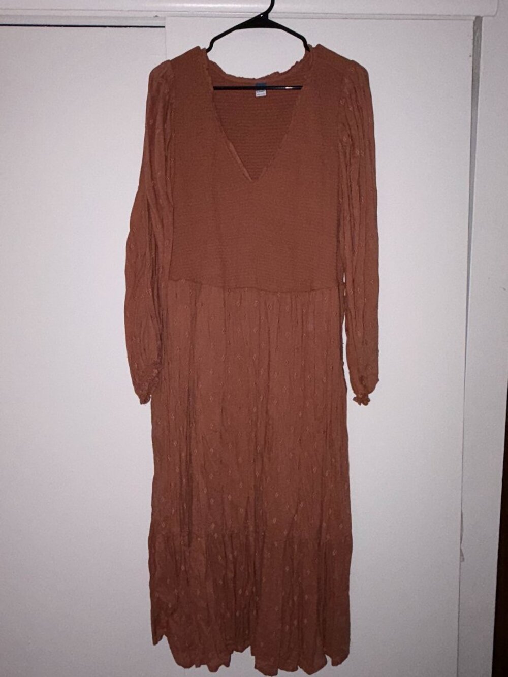 Old Navy Long Sleeve Midi Dress